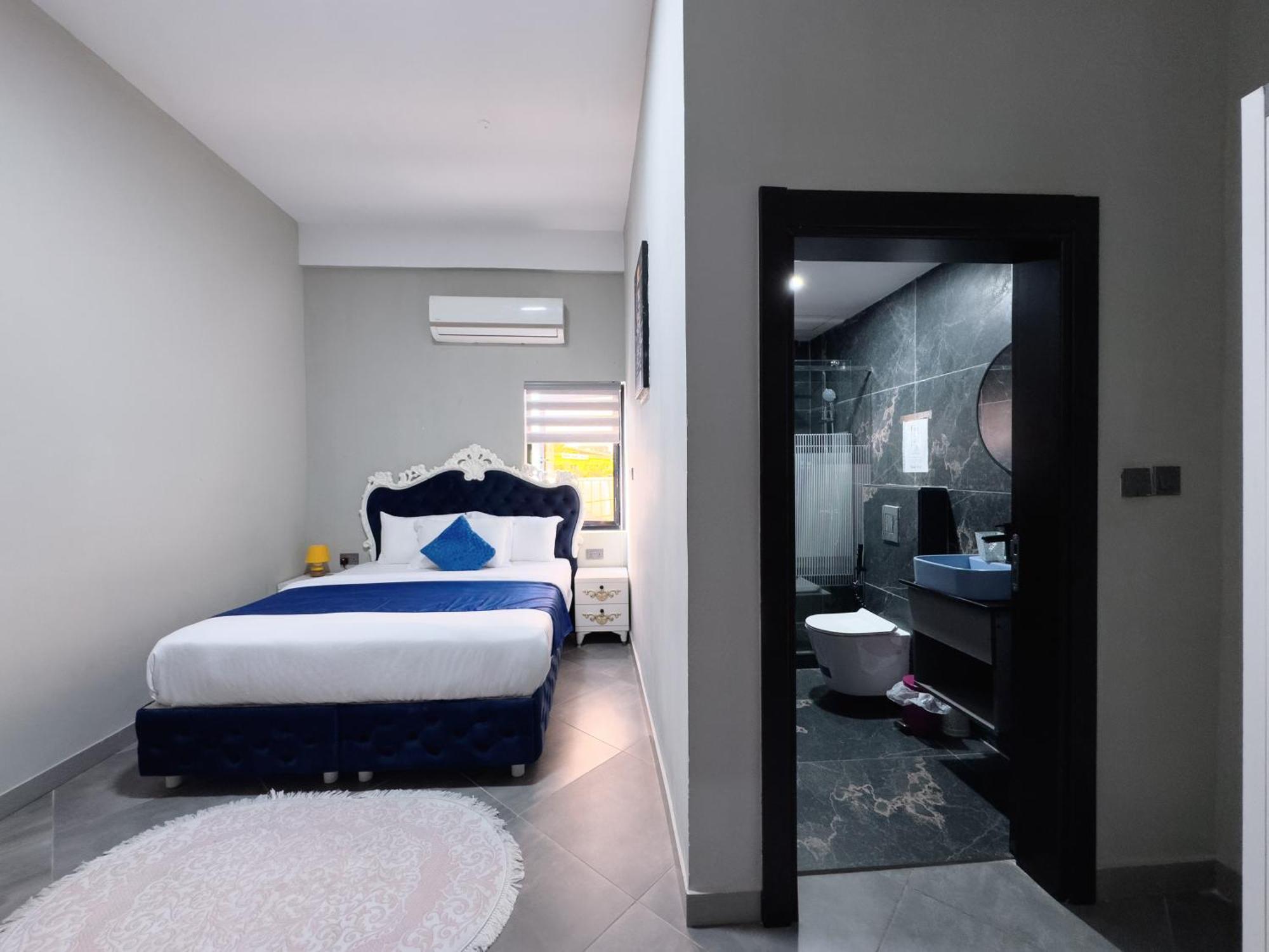 Euro Homes Hotel Accra Extérieur photo